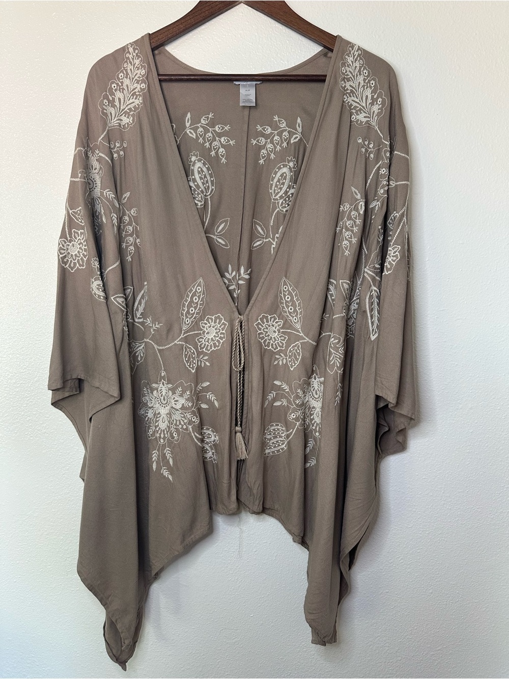J. Jill Taupe Embroidered Boho Kimono Cardigan with Cream Stitching XL-3X - Picture 1 of 5
